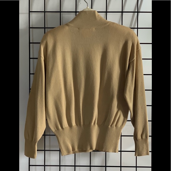 HOST PICK” Vintage Escada Sweater - Picture 3 of 4